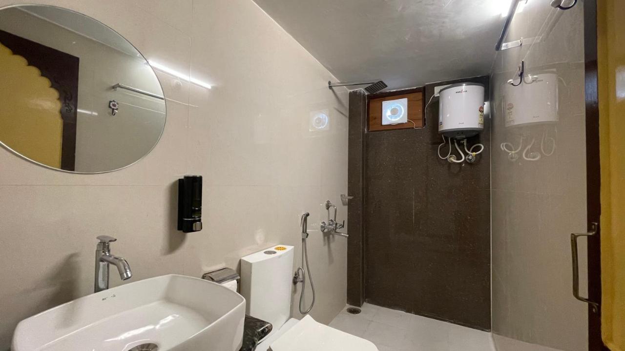 אודייפור Petal Of Mewar - A Luxury Boutique Hotel מראה חיצוני תמונה